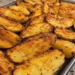 KFC-Style Vegan Potato Wedges 🍟🌿✨ 3 KFC-Style Vegan Potato Wedges 🍟🌿✨