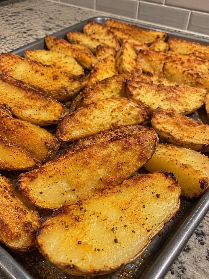 KFC-Style Vegan Potato Wedges 🍟🌿✨