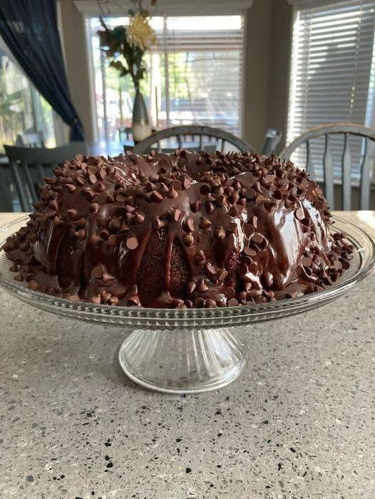 Keto Chocolate Bundt Cake