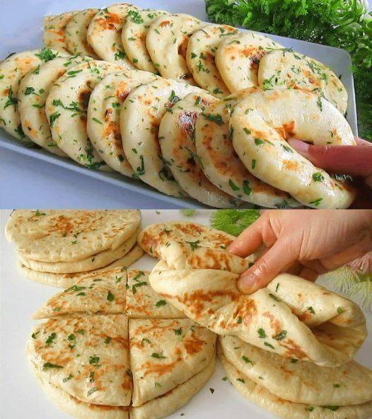 A Vegan Twist on Classic Garlic Flatbreads 1 A Vegan Twist on Classic Garlic Flatbreads