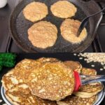 Healthy Oatmeal Apple Pancakes