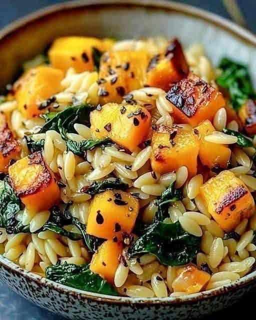 Butternut Squash & Spinach 🍂🥬 1 Butternut Squash & Spinach 🍂🥬